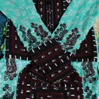 لبآص|لباس|سراوان, |دیوار