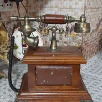 تلفن چوبی قدیمی سالم|تلفن رومیزی|مشکیندشت, |دیوار