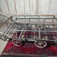 گاری چهار چرخ