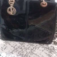 لباس وکیف درحدنو