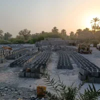 استادکار پای دستگاه بلوک زنی وچندکارگر نیازمندیم