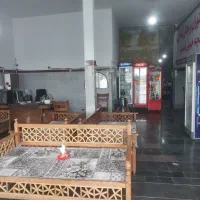 نیازمند همکار خانم منشی در رستوران