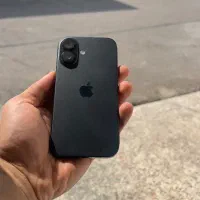 iphone 16 نرمال دوسیم در حد اکبند