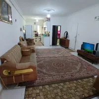 همکف ۷۸متری/دارای پارکینگ اختصاصی/راه جدا و مستقل