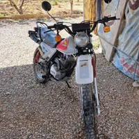 هوندا XL 200