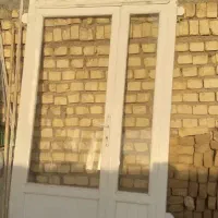 درب و پنجره مناسب خانه و باغ در حد نو