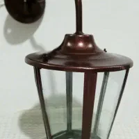 چراغ فلزی دیواری