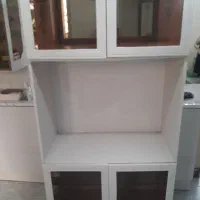 کمد ایستاده