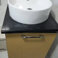 روشویی تمیز بهمراه کابینت