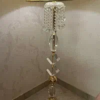 اباژور ایستاده