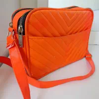 کیف|کیف، کفش، کمربند|باسمنج, |دیوار