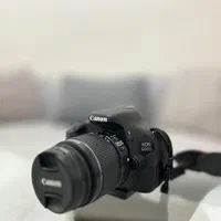 دوربین canon 600D بهمراه کیف و سه پایه|دوربین عکاسی و فیلم‌برداری|تهران, ولنجک|دیوار