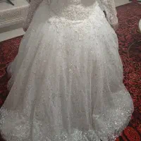 فروش فوق العاده لباس عروس کاملا سالم وزیبا|لباس|فولادشهر, مسکن مهر فولادشهر|دیوار