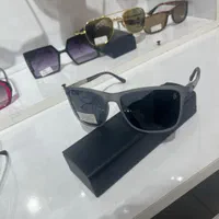 فروش انواع عدسی عینک