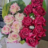 باکس گل مصنوعی رز دو رنگ