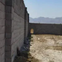 زمین چهار دیواری