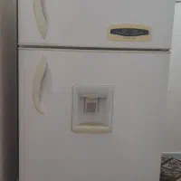 یخچال بزرگ وتمیز بدون پوسیدگی