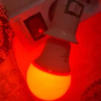 لامپ۹وات قرمز پارس شوان|لامپ و چراغ|قم, حنیف نژاد|دیوار