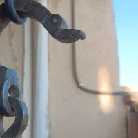 قپان قدیمی|کلکسیون اشیاء عتیقه|قائن, |دیوار