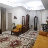 ۵۰ متر، شاپور،کوچه فرزین، غرق نور