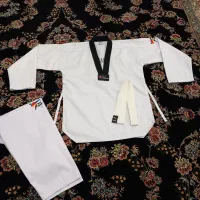لباس تکواندو سایز ۴ نو