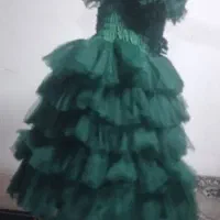 لباس مجلسی واسه ۳الی ۴سال وقت یک بارپوشیده