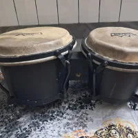 یک عدد بینگو بانگو|درام و پرکاشن|شیراز, بعثت|دیوار