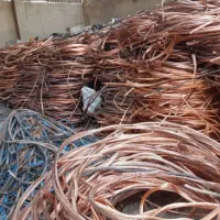 ضایعات مس برنز پروفیل... بالاترین قیمت تبریز|عمدهفروشی|تبریز, |دیوار