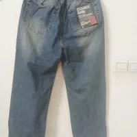 شلوار جین|لباس|قم, شاه سید علی|دیوار