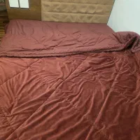 تخت و سرویس