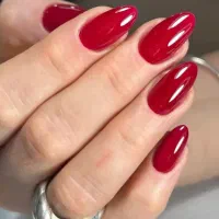 آموزش ناخن و مژه در آموزشگاه زیر نظر فنی حرفه ای
