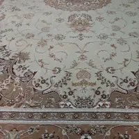 فرش ۶متری کرم رنگ