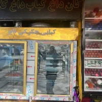 به یک خانم در اشپزخانه نیازمندیم