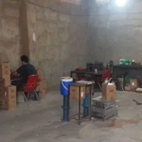 کارگاه ۱۰۰ متری