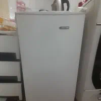 یخچال مینی ایسکول