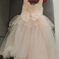 تعدادی لباس گرم بچگانه