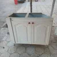 تعدادی کابینت فلزی|مصالح و تجهیزات ساختمان|شیراز, شهرک والفجر|دیوار