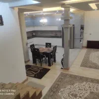 300متر-انقلاب