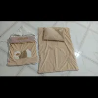 سرویس قنداق فرنگی|رختخواب، بالش، پتو|بروجرد, |دیوار