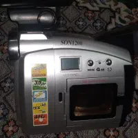 دو عدد دوربین عکاسی|دوربین عکاسی و فیلمبرداری|شیروان (لرستان), |دیوار