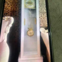 ساعت و گنجه