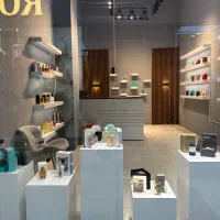ویترین مغازه