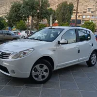 رنو ساندرو اتومات مشابه صفر