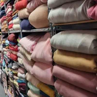 متراژ مختلف متنوع بصورت عمده لباس و مانتو زنانه|عمده‌فروشی|تهران, نیاوران|دیوار