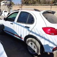 کوییک R مدل 1043 تصادفی|خودرو سواری و وانت|تهران, شهرک آپادانا|دیوار