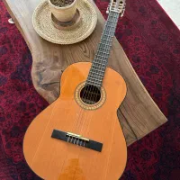 گیتار admira juanita