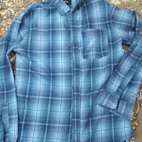 پیراهن مردانه