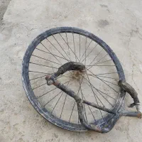 تنه دوچرخه همراه با بعضی وسایل|دوچرخه، اسکیت، اسکوتر|سراوان, |دیوار