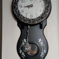 ساعت دیواری بیصدا با پاندول متحرک