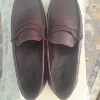 یه جفت کفش مردانه